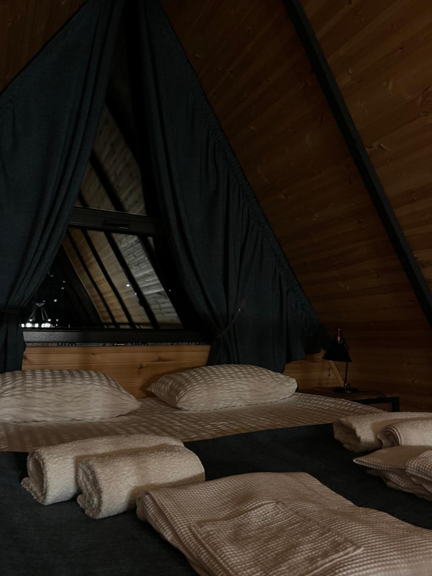 Edelweiss Cottage Kazbegi Eksteriør bilde
